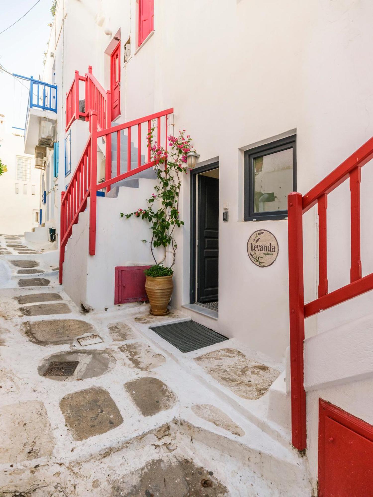 Levandamykonos